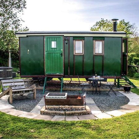Villa Dotties Retreat Combe Martin Exterior foto