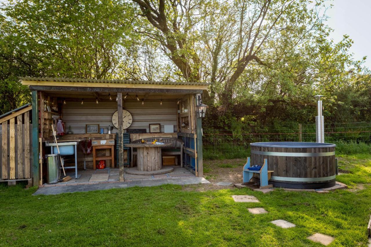 Villa Dotties Retreat Combe Martin Exterior foto